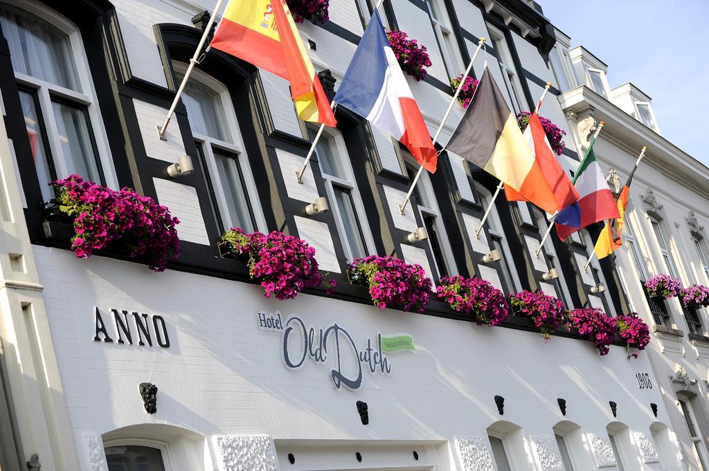 Hotel Old Dutch بيرخن أوب زوم المظهر الخارجي الصورة
